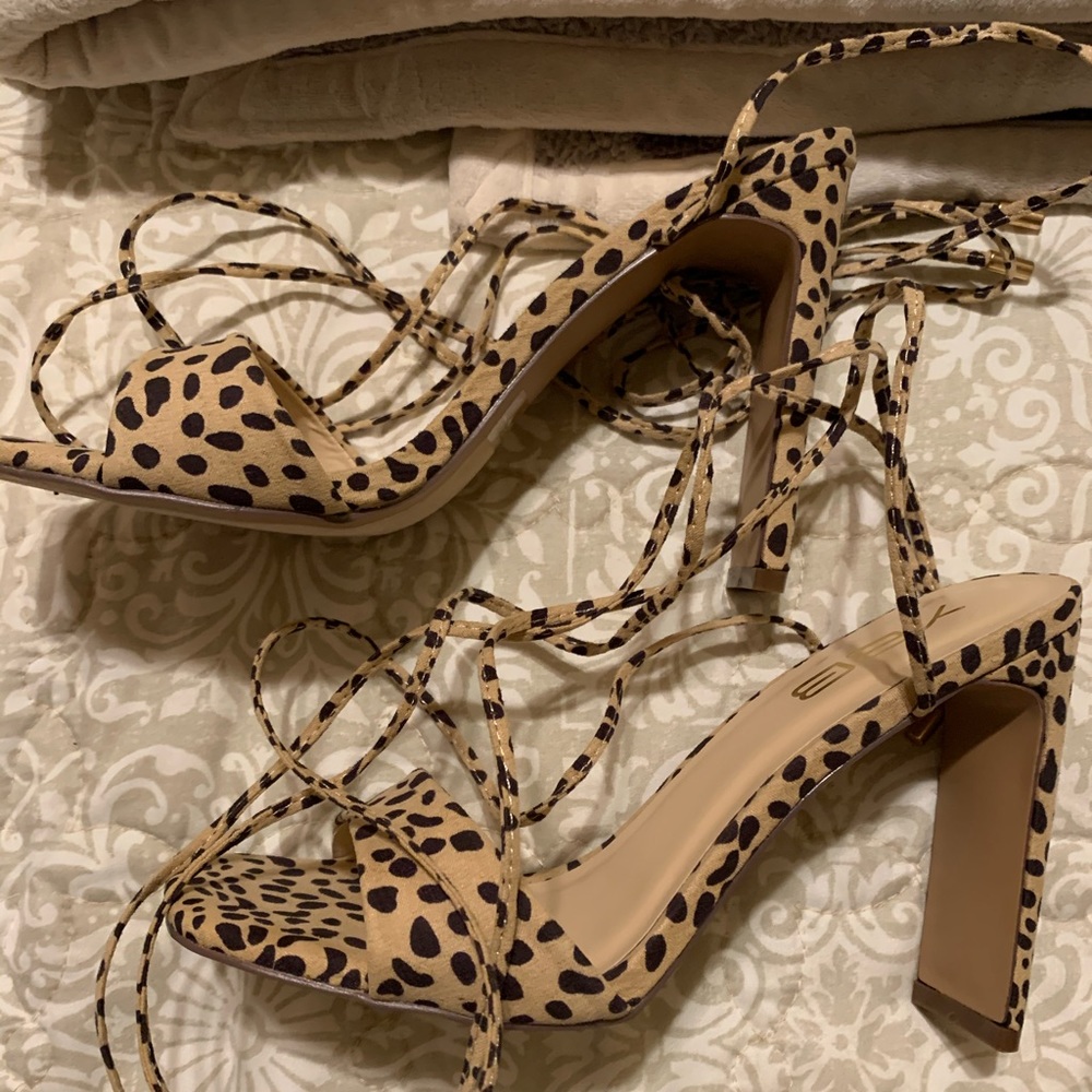 Forever 21, Cheetah strap heels